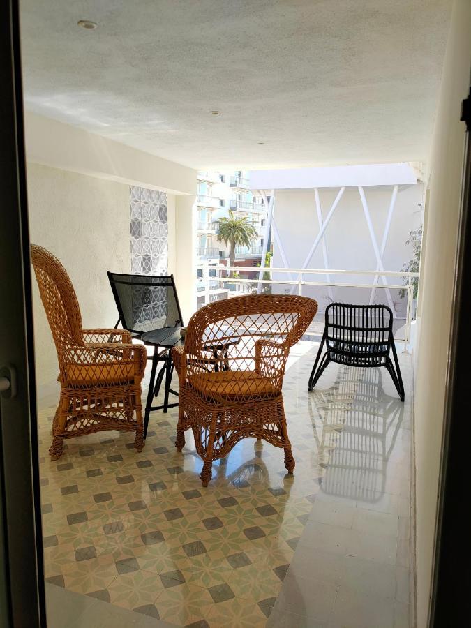 Hotel & Apartaments Thalassa Sport & Spa Roses Buitenkant foto