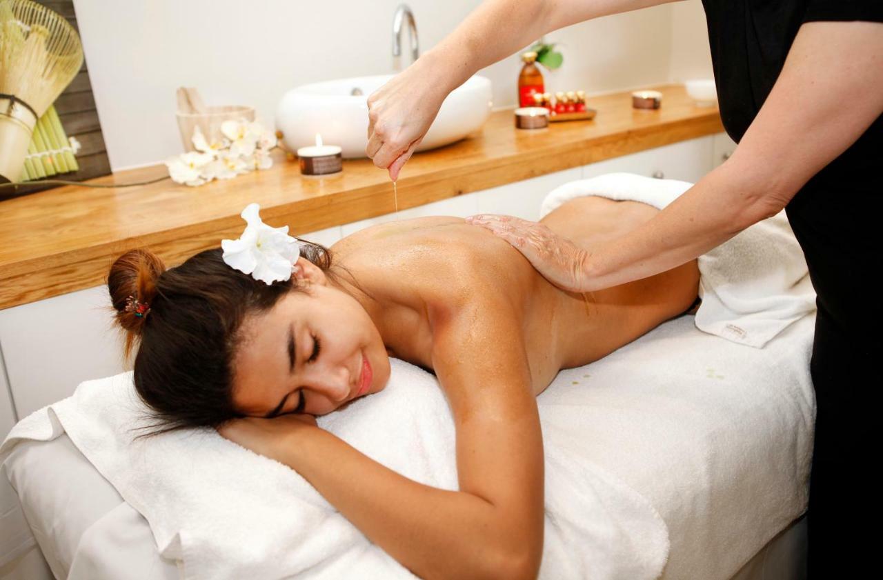 Hotel & Apartaments Thalassa Sport & Spa Roses Buitenkant foto